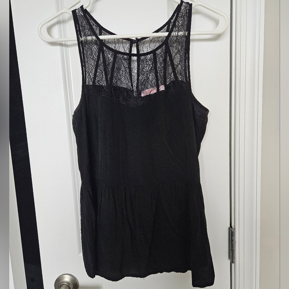 Lulumari Black Lace Detail Peplum Top